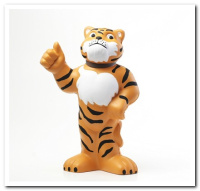 MAF-072 Thumbs-Up Tiger